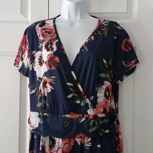 Ouges navy floral print v neck midi dress with pockets Sz XXXL NWOT - Picture 4 of 6